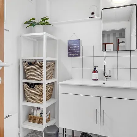 Stunning In Sydals W/ 3 Bedrooms Holiday home Sonderby (Sonderjylland)